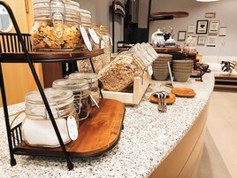 Daily buffet breakfast (EUR 15 per person)