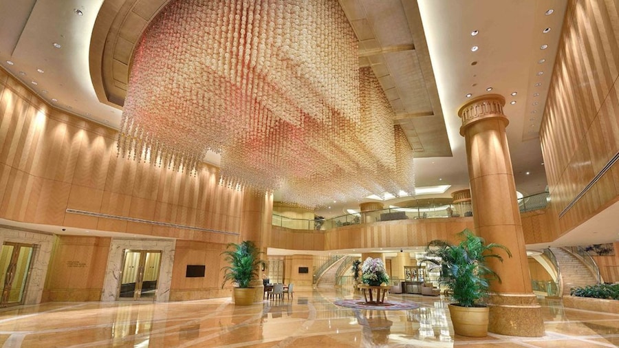 One World Hotel