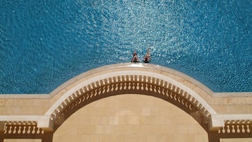 Indoor pool, 2 outdoor pools, open open 24 hours a day, pool umbrellas