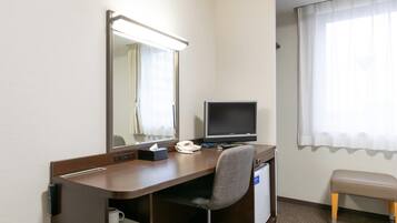 Premium bedding, desk, blackout curtains, soundproofing