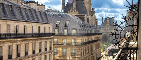 Deluxe-huone, parveke | Näkymä parvekkeelta