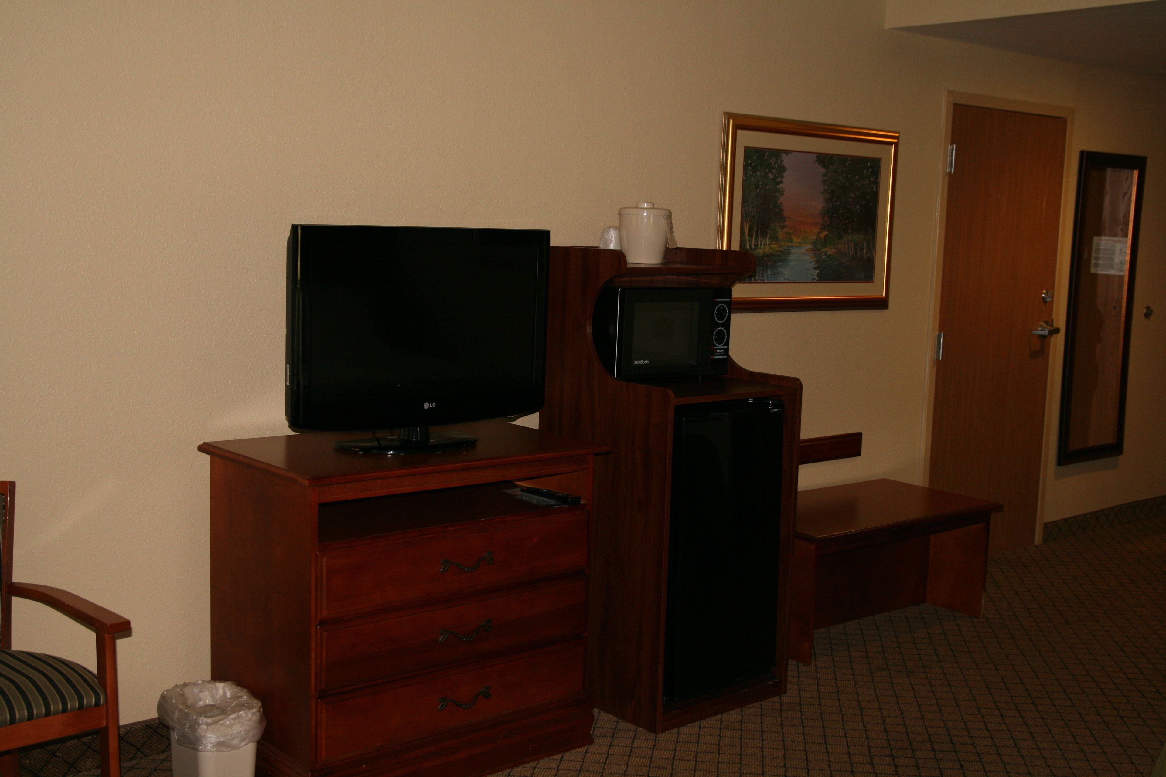 desk, iron/ironing board, rollaway beds, free wifi