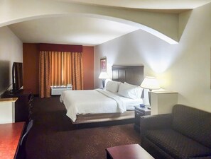 In-room safe, desk, iron/ironing board, free cribs/infant beds - Country Inn & Suites by Radisson, Terrell (Terrell)