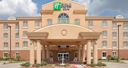 Holiday Inn Express Hotel & Suites Terrell by IHG