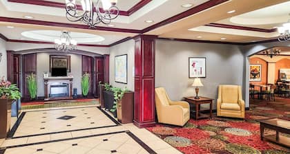 Country Inn & Suites by Radisson, Terrell