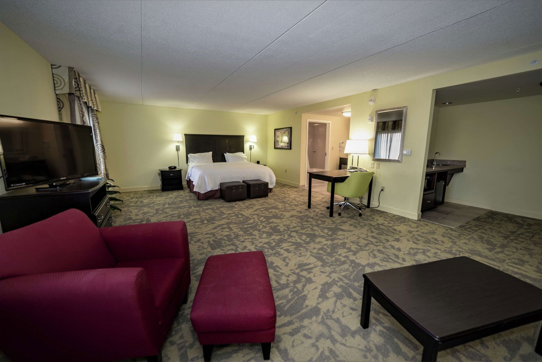 Allergikerbettwaren, Zimmersafe, Schreibtisch