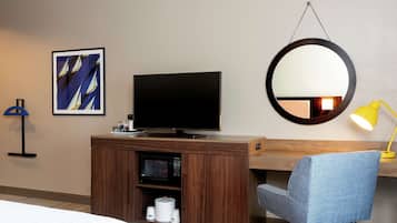 Room, 1 King Bed, Accessible | Iron/ironing board, free cribs/infant beds, rollaway beds, free WiFi