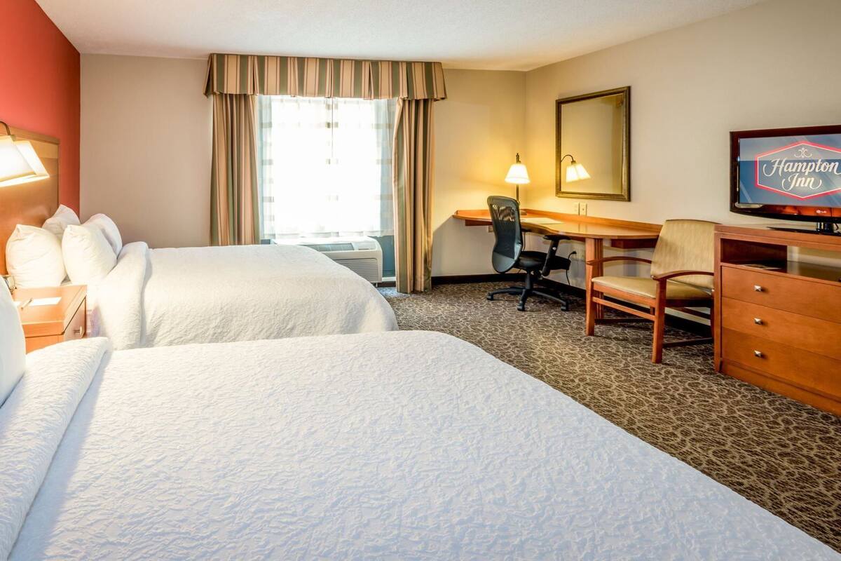 Blackout curtains, iron/ironing board, free cots/infant beds, free WiFi