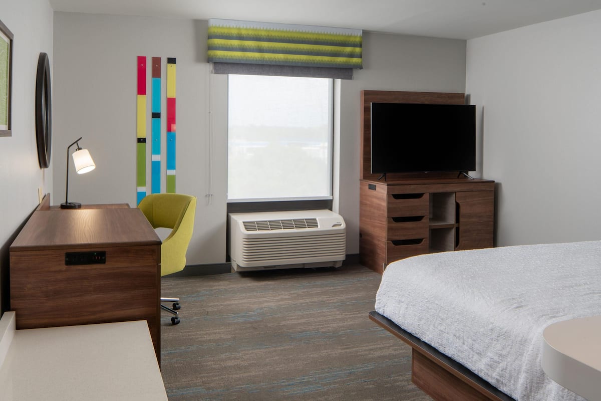 Blackout drapes, iron/ironing board, free cribs/infant beds, free WiFi