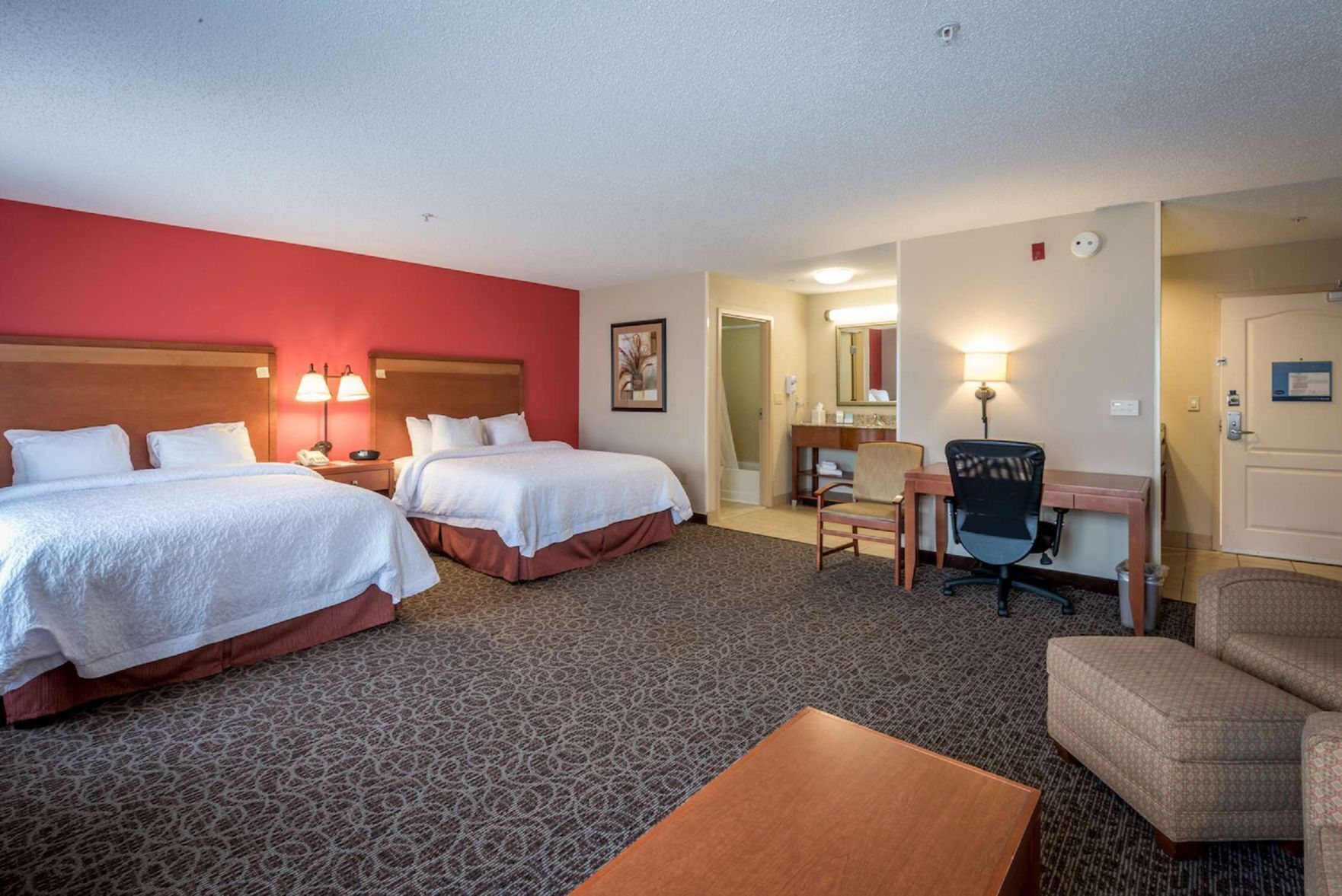 Blackout curtains, iron/ironing board, free cots/infant beds, free WiFi