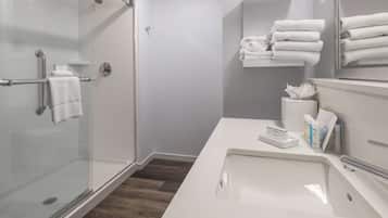 Dusche im Bad