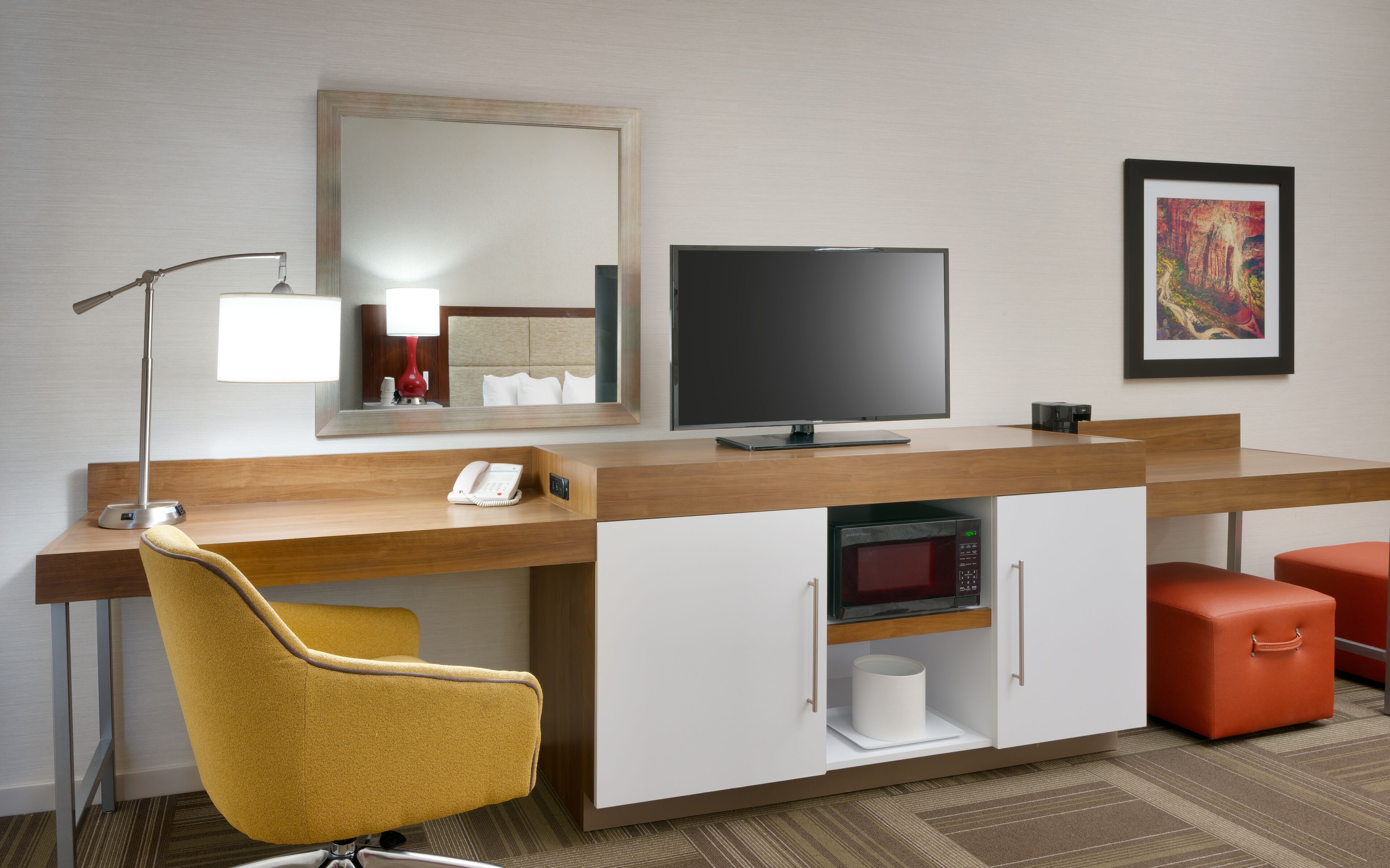 32-inch lcd tv with satellite channels, tv, pay films