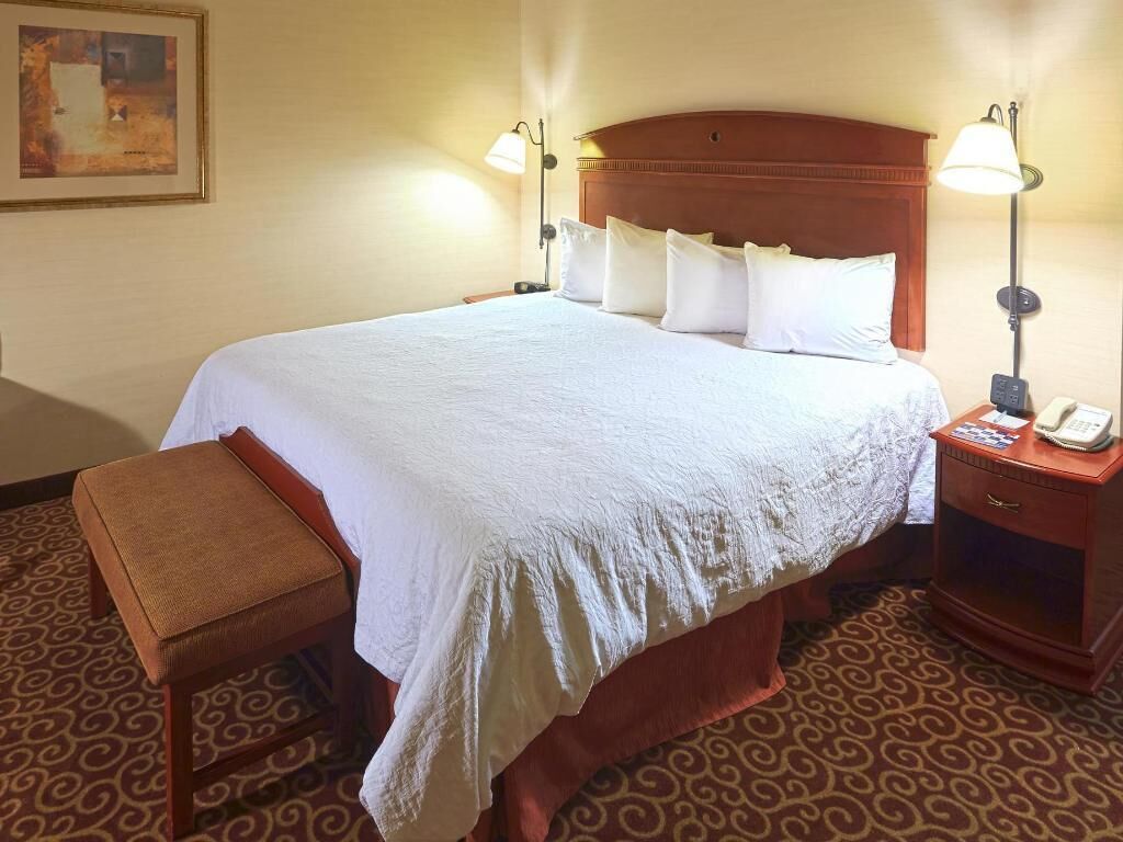 Egyptian cotton sheets, premium bedding, pillowtop beds, in-room safe
