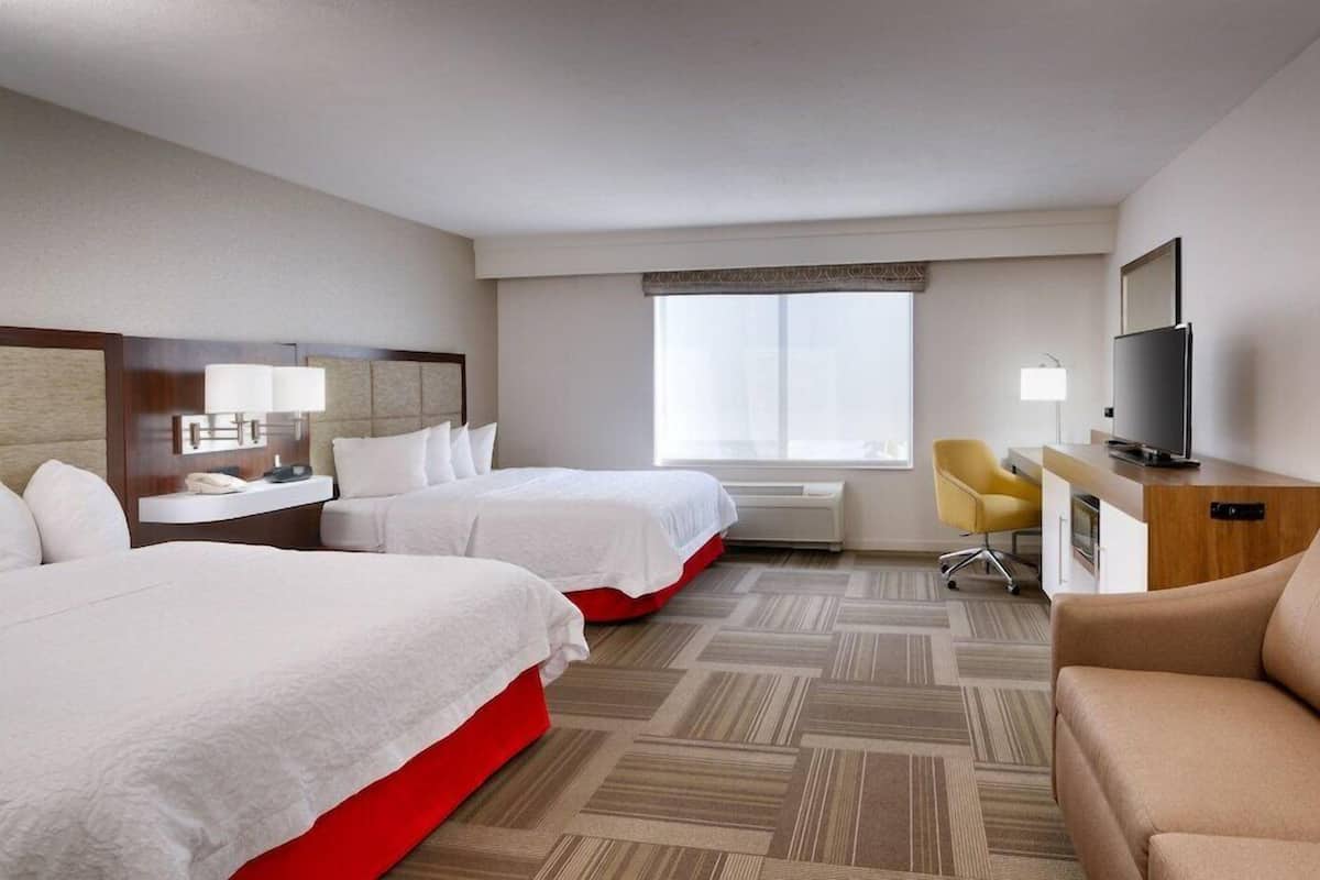 Egyptian cotton sheets, premium bedding, pillowtop beds, in-room safe
