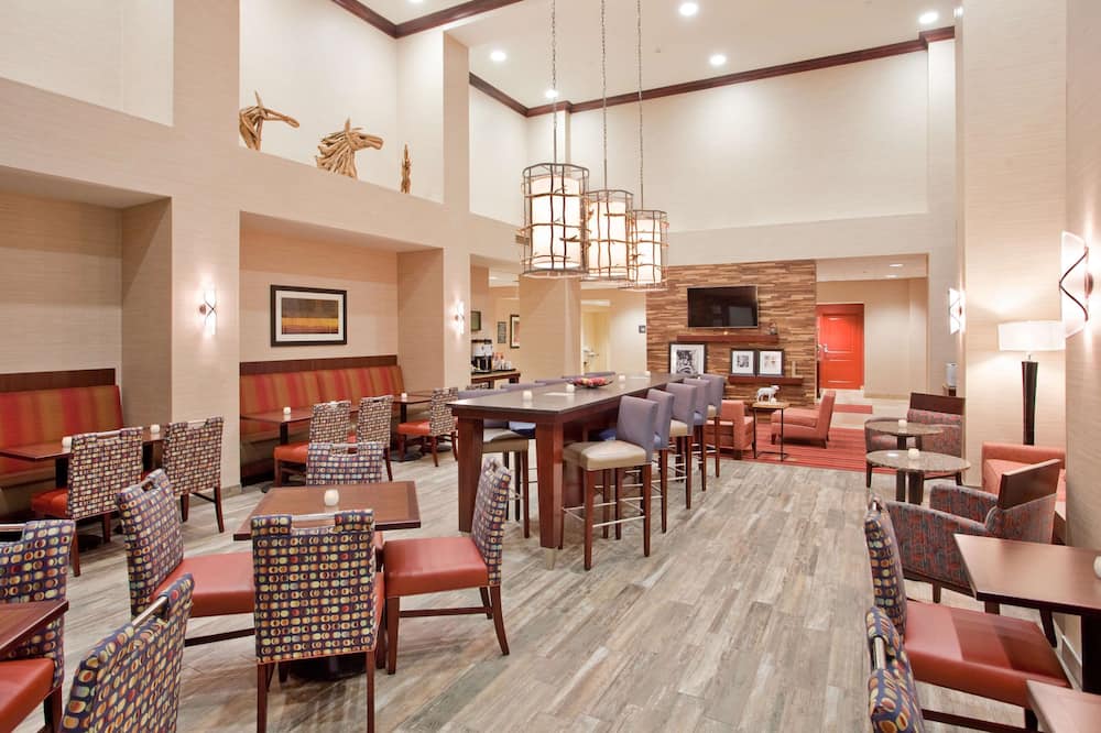 Hampton Inn & Suites Omaha Southwest-La Vista