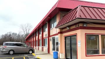 Aparcamiento sin asistencia gratuito