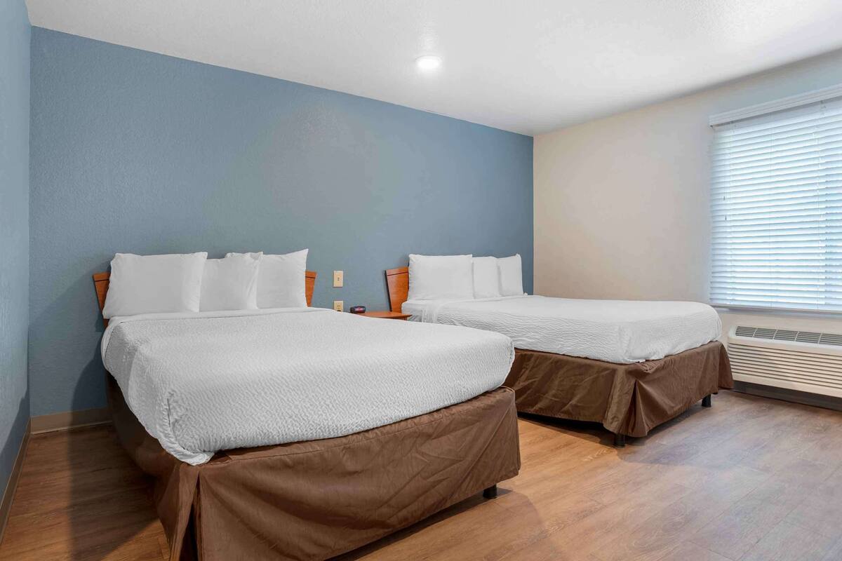 Standard Studio, 2 Double Beds, Non Smoking, Refrigerator & Microwave | Desk, iron/ironing board (on request), WiFi (free), alarm clocks