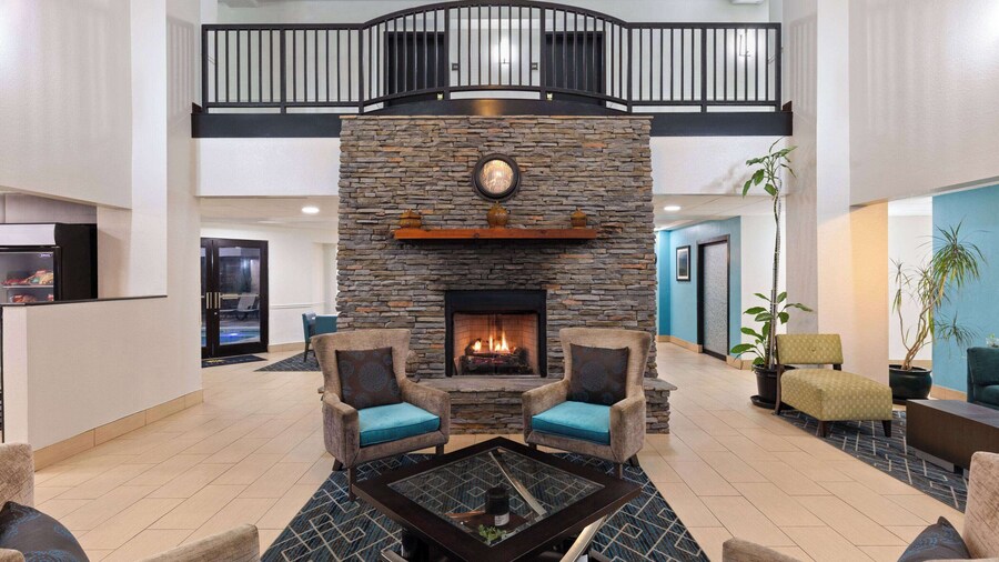 La Quinta Inn & Suites by Wyndham Sevierville / Kodak