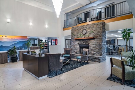 La Quinta Inn Suites by Wyndham Sevierville Kodak - Image 3