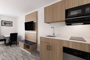 Literie de qualité supérieure, coffres-forts dans les chambres, bureau