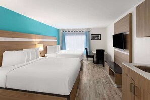 客房, 2 张大床, 无烟房, 简易厨房 | 高档床上用品、客房内保险箱、办公桌、熨斗/熨衣板