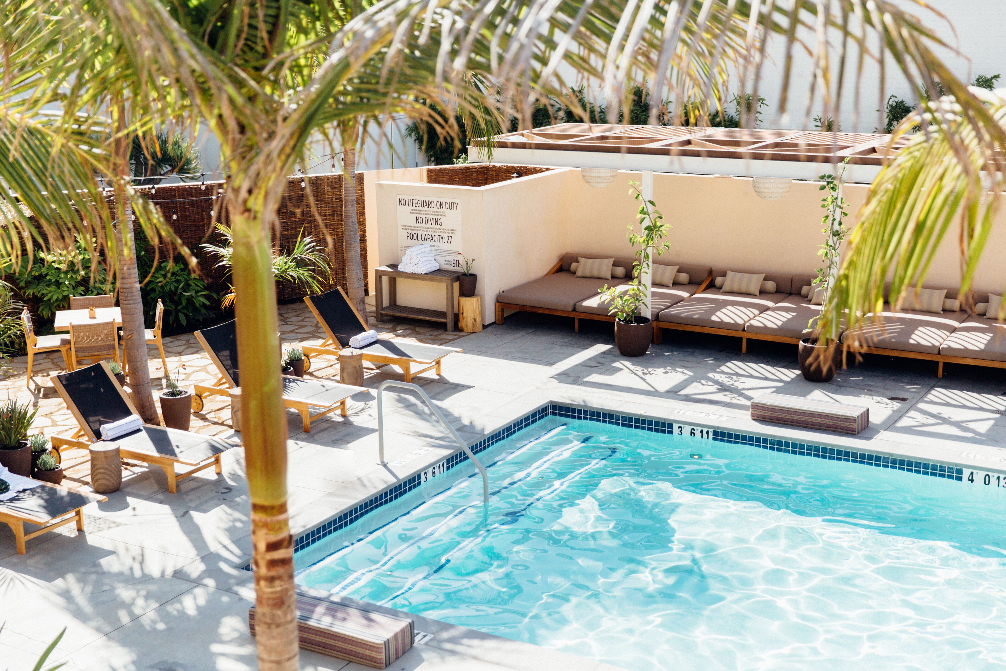 outdoor pool, free pool cabanas, pool loungers