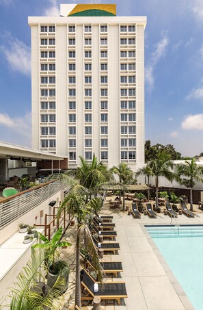 Exterior - Hotel June West L.A., a Member of Design Hotels (Los Angeles)