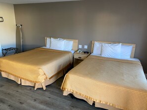 مكواة/لوح كي وواي فاي مجانًا وملاءات أسرّة