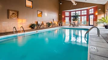 Innenpool, Liegestühle