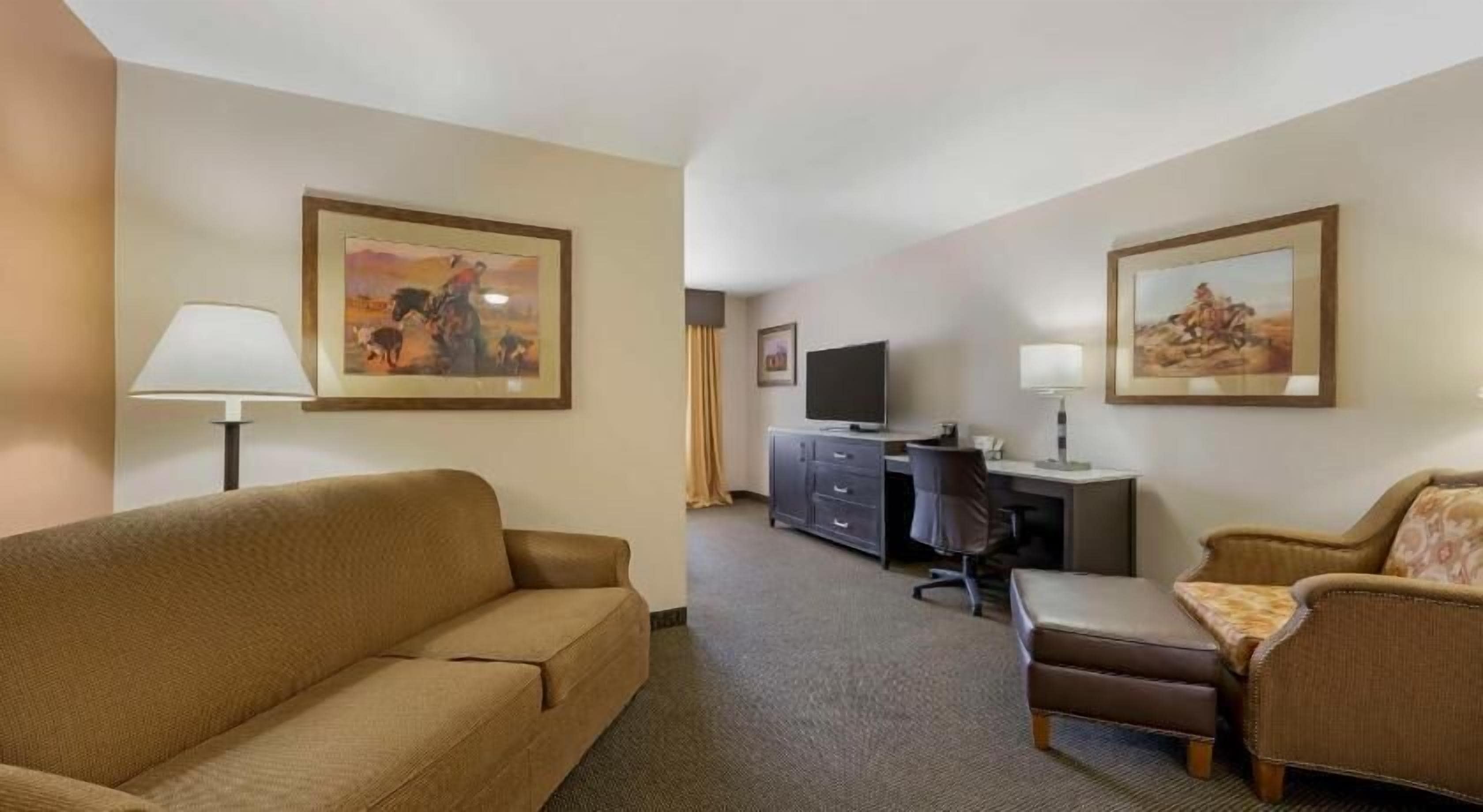 42-inch TV with cable channels