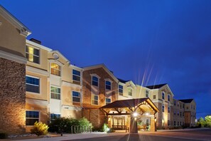 Exterior - Staybridge Suites North - Albuquerque by IHG (Albuquerque)