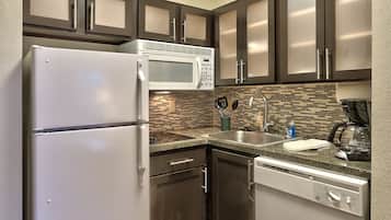 Studio Suite, 1 Queen Bed, Kitchen | Private kitchen | Full-size fridge, microwave, stovetop, dishwasher