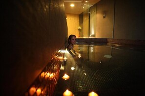 Turkish bath/hammam, body treatments, aromatherapy, body wraps