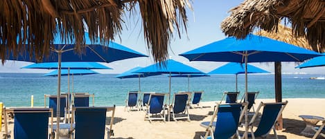 På stranden och massage på stranden