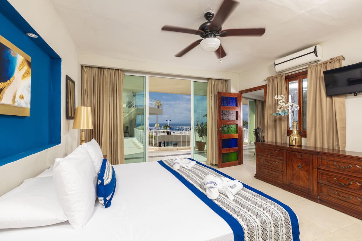 Lush Heaven Master Suite