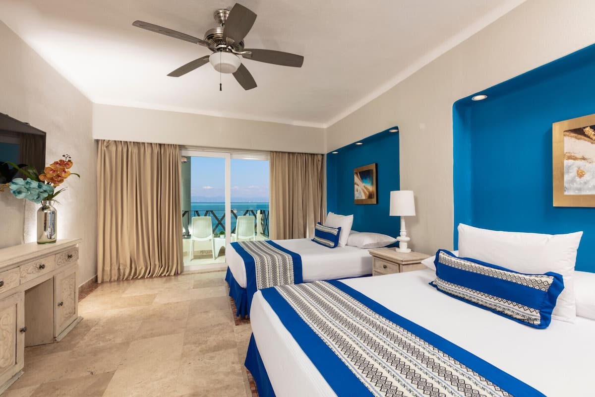 Individually decorated, individually furnished, bed sheets