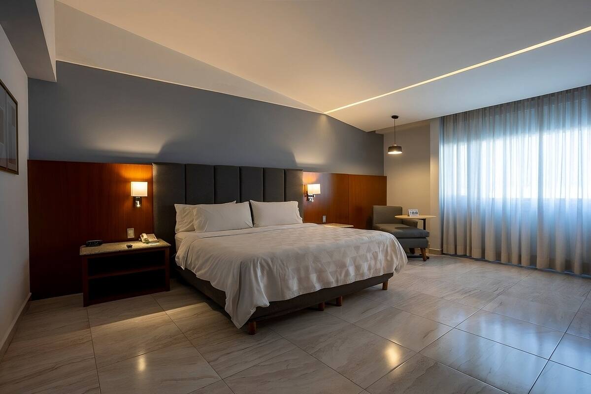 1 bedroom, in-room safe, desk, blackout curtains