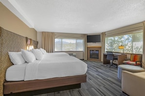 Suite, 2 Queen Beds, Non Smoking, Fireplace (with Sofabed) | Individually decorated, individually furnished, desk, laptop workspace