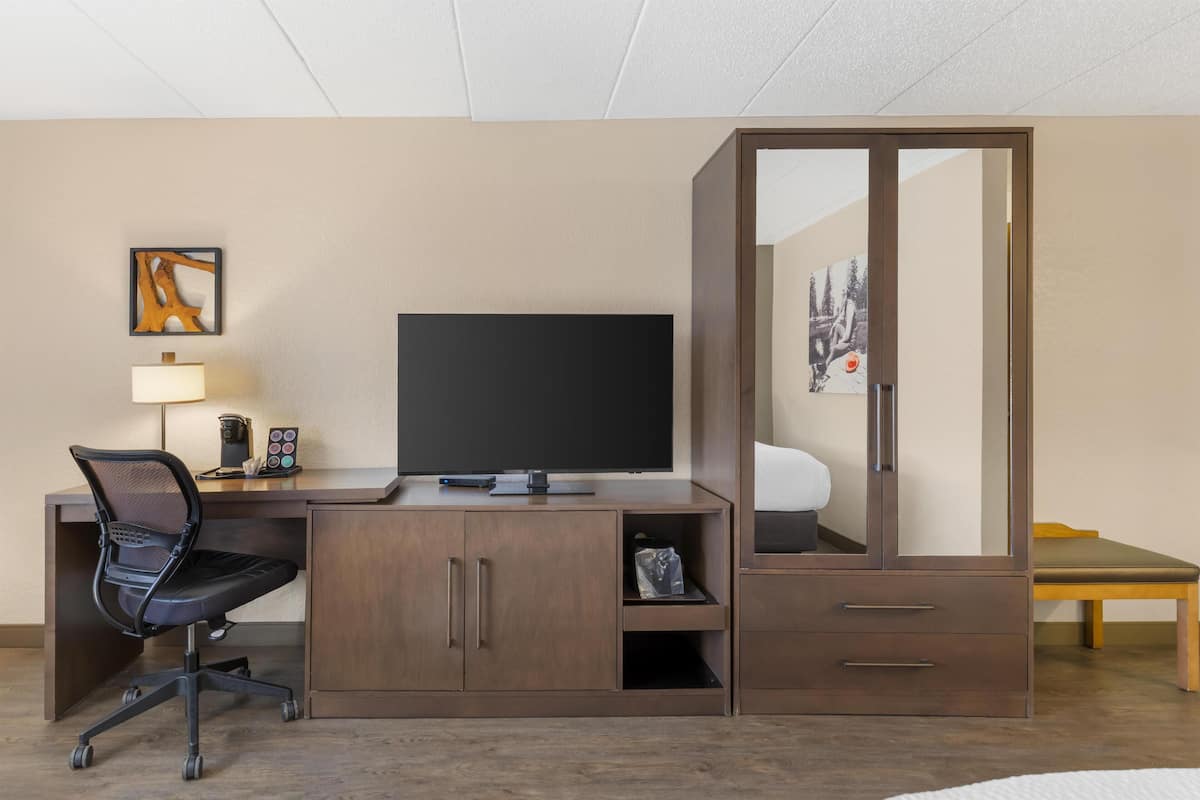 Standardzimmer, 2 Queen-Betten, Nichtraucher, Kühlschrank und Mikrowelle (Pet Friendly)