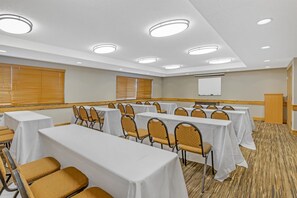 Meeting facility - Best Western Plus McCall Lodge & Suites (McCall)