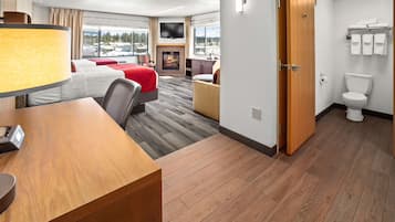 Suite, 2 Queen Beds, Non Smoking, Fireplace (with Sofabed)