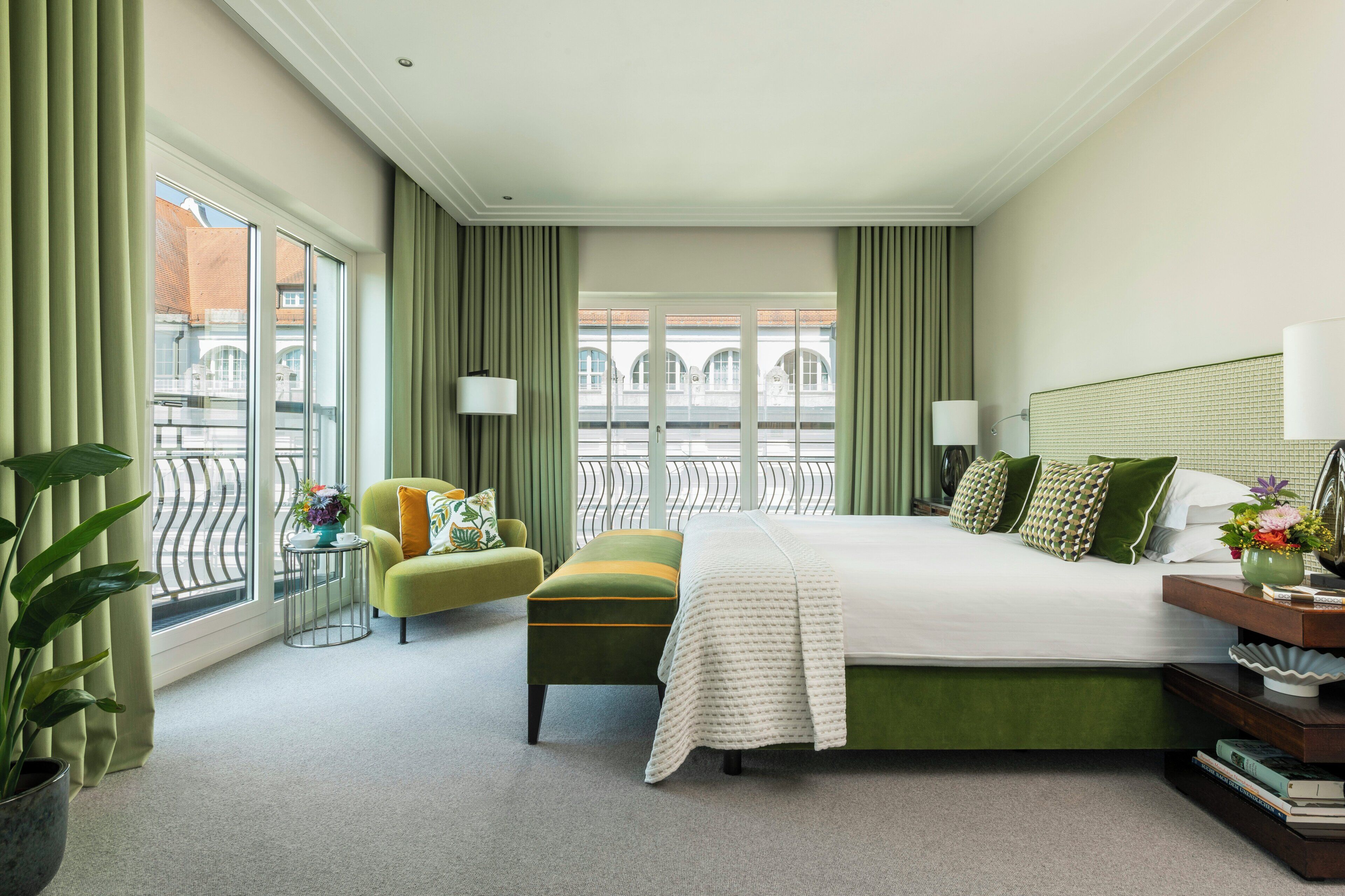 Suite Classique | Literie de qualité supérieure, couette en duvet d'oie, surmatelas
