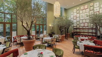 Breakfast, lunch served; Mediterranean cuisine, al fresco dining