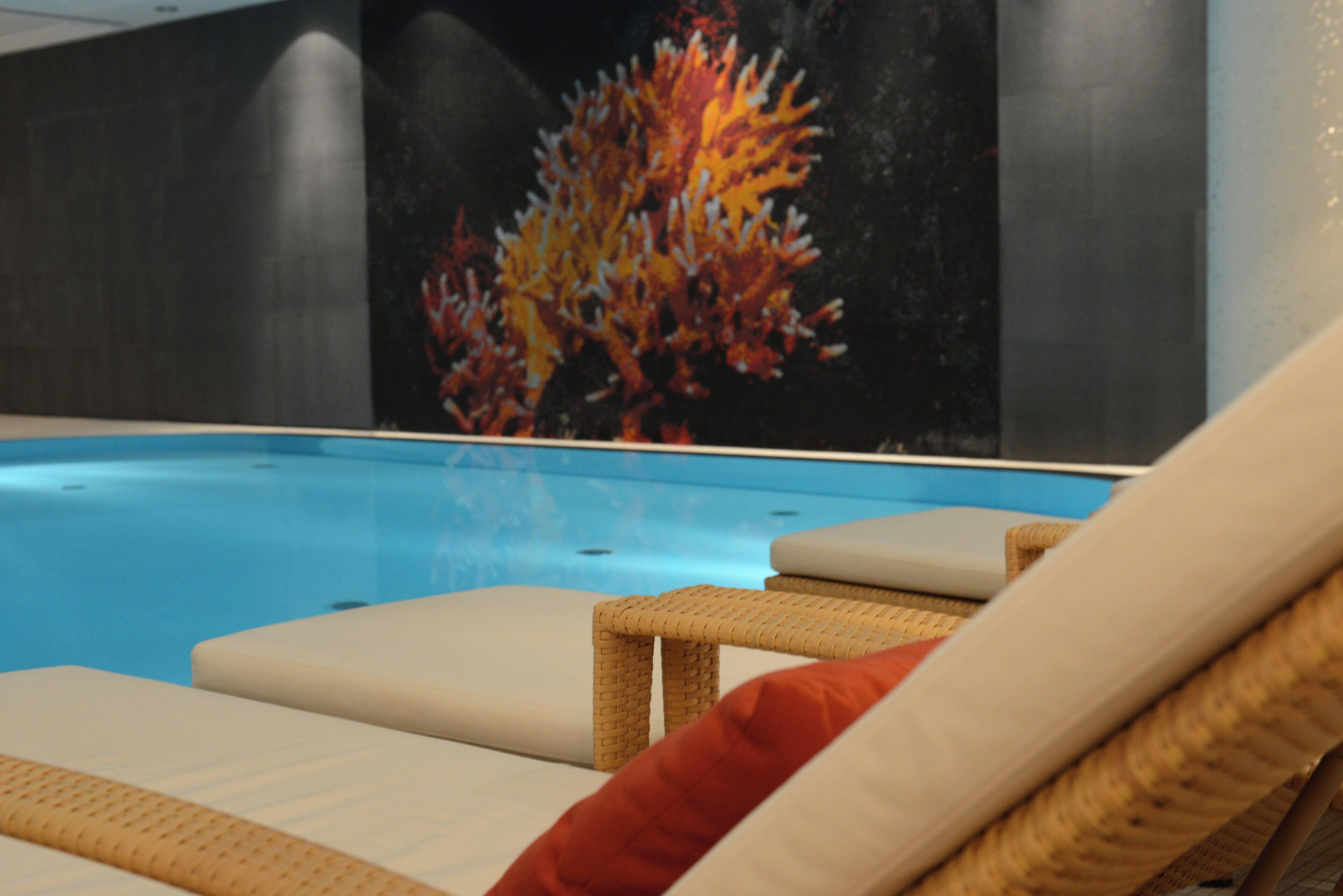 Salas de tratamiento para parejas, un sauna, baño turco
