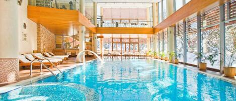 Innenpool, Außenpool