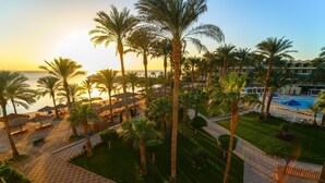 Exterior - Regina Resort & Aqua Park Hurghada (Hurghada)