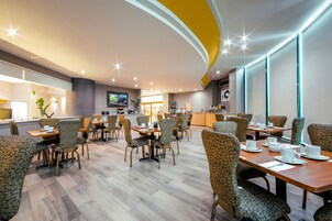 Se sirven desayunos, almuerzos y cenas