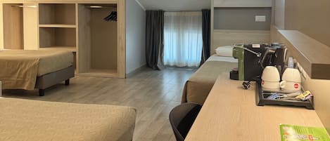 Camera quadrupla mansardata