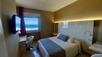 Chambre Supérieure Double ou avec lits jumeaux, vue mer | Vue de la chambre