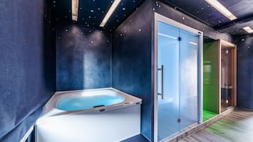 Sauna, hot tub, steam room, body treatments, aromatherapy